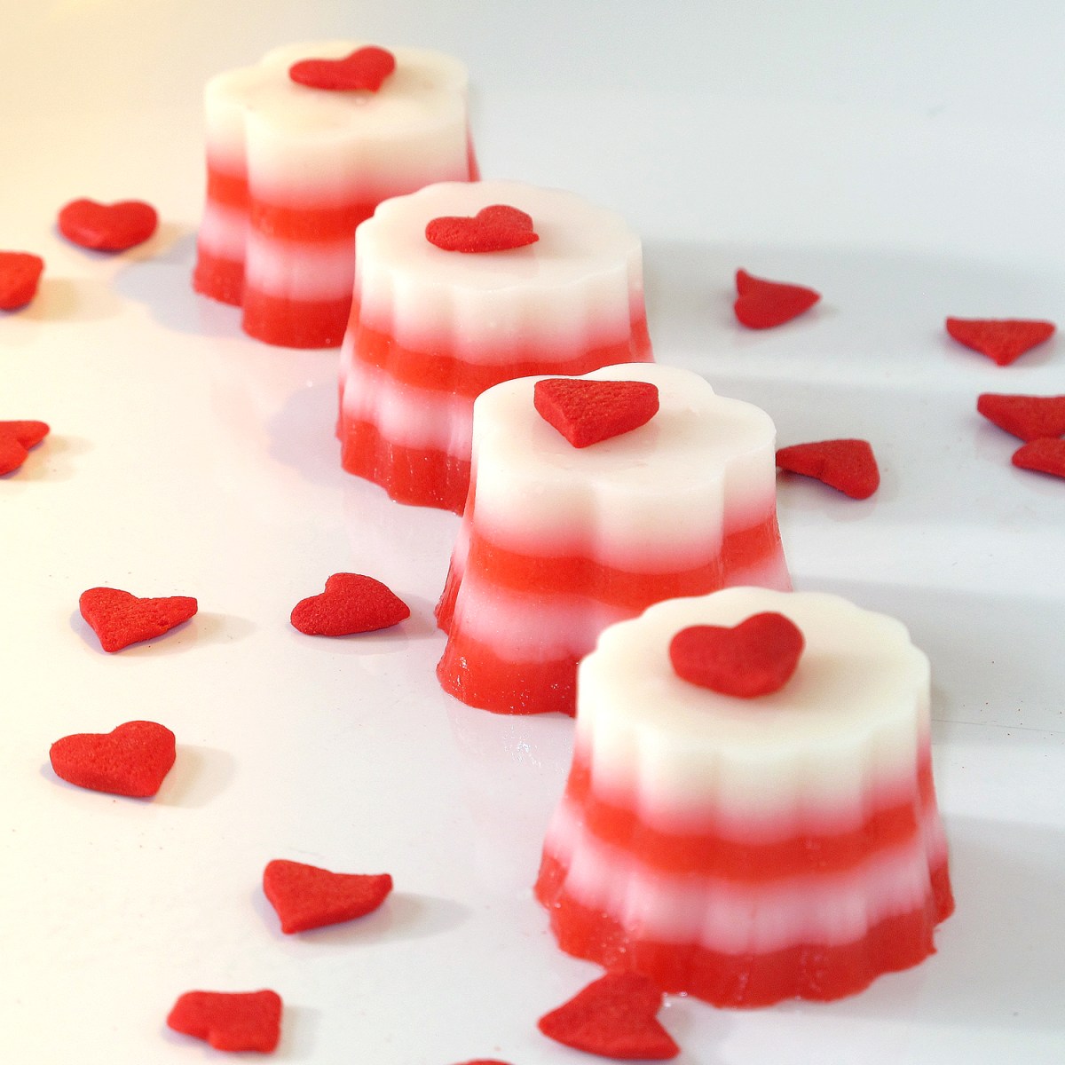 White Chocolate Strawberry Shots – The Jello Mold Mistress